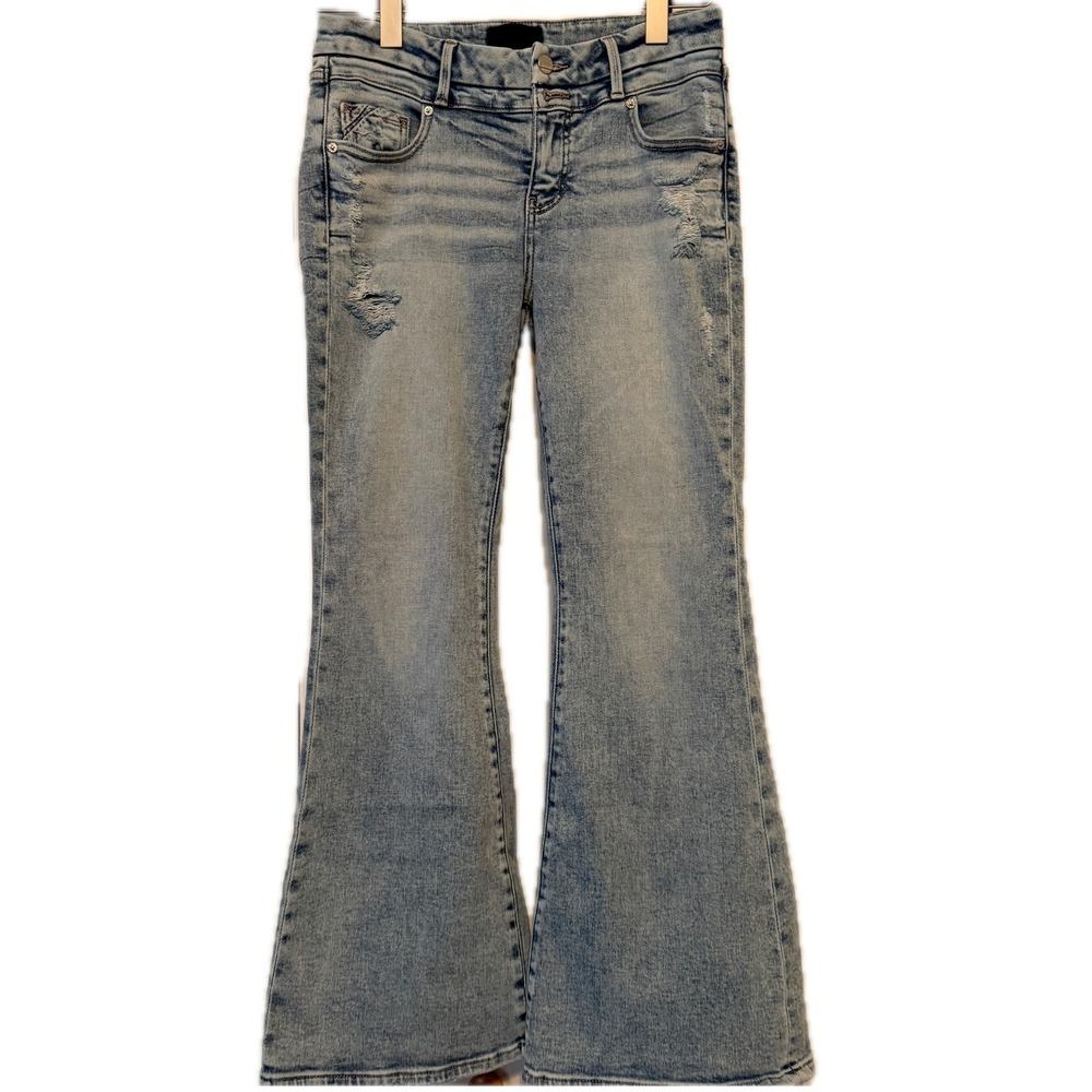 BUCKLE BLACK Distressed Flare Jeans Fit No. 53 Light Wash 27x30
